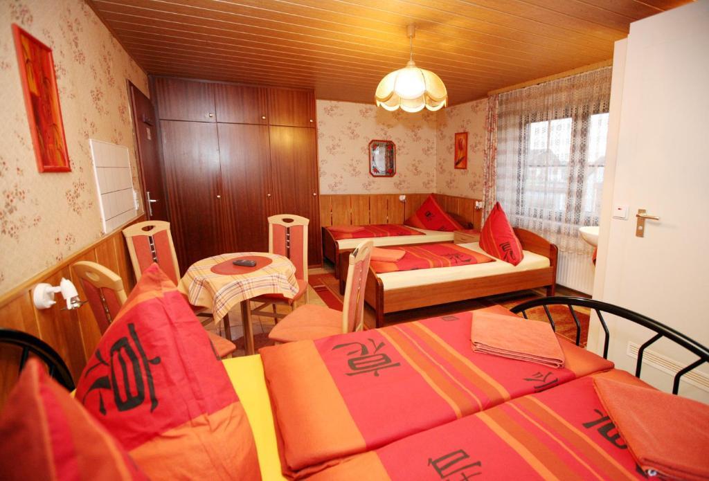 Hotel-Pension Klaer Speyer Kamer foto
